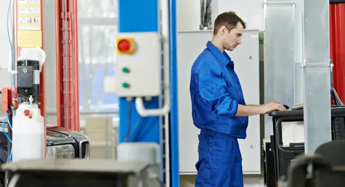 Turning Data Into Action: 5 Ways that Fleet Maintenance Software Can Keep Your Trucks Moving