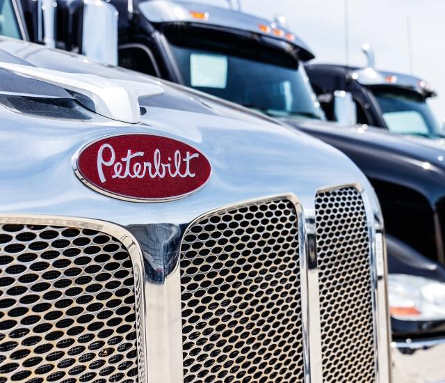 peterbilt front truck logo