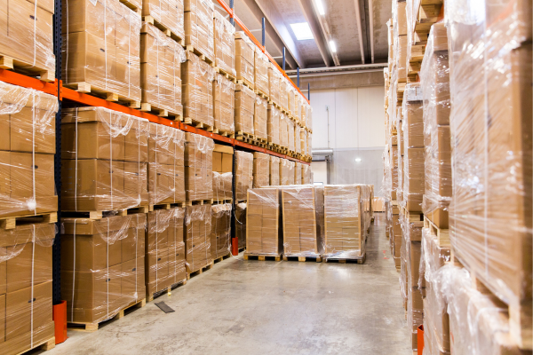 Freight shipments in a warehouse 