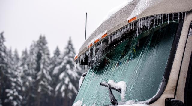 Top Three Ways Technology Can Help You Navigate Winter Weather Driving